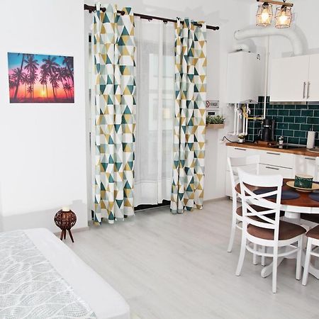 Beach Breeze Residence Нэводари Экстерьер фото